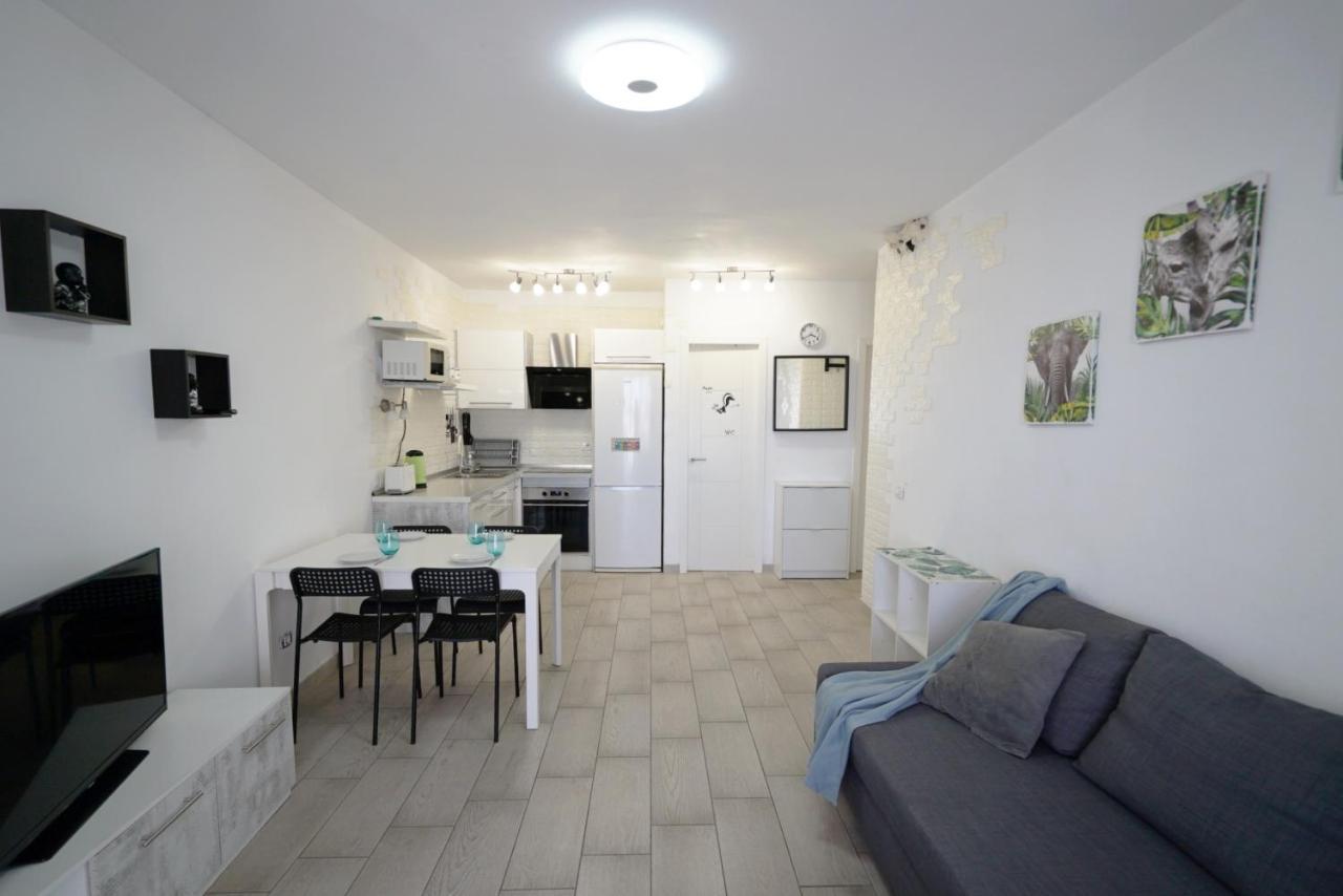 Apartment In Ocean Park, Costa Adeje, Tenerife Bagian luar foto